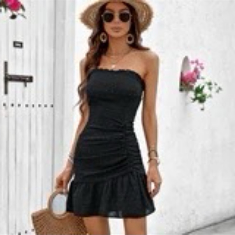 Black Strapless Ruched Ruffle Mini Bodycon Dress Sleeveless zipper back Small